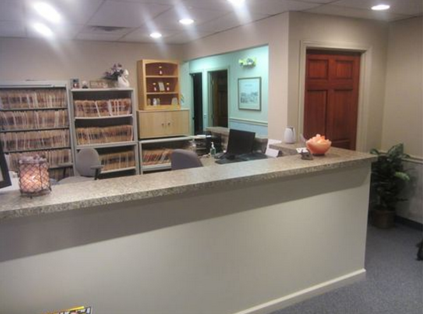 Front Desk and Reception 
